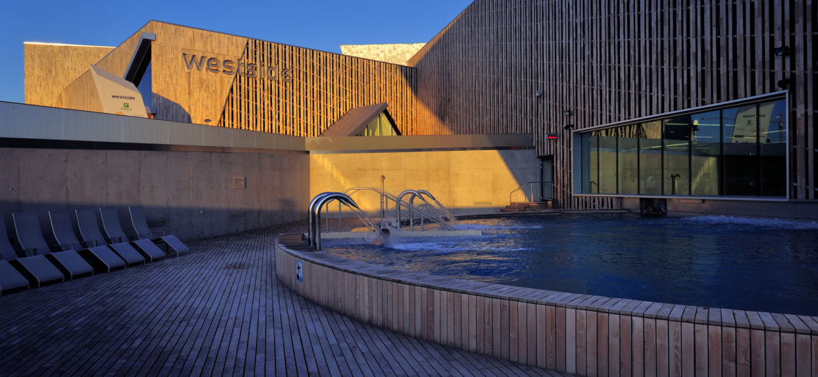 TAC_Bernaqua_ Freizeit- und Einkaufszentrum Westside